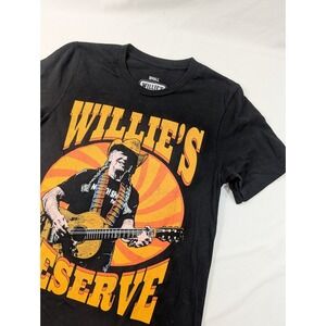Willie's Reserve‎ Independent Farmers Black Tshirt With Graphics Size Small